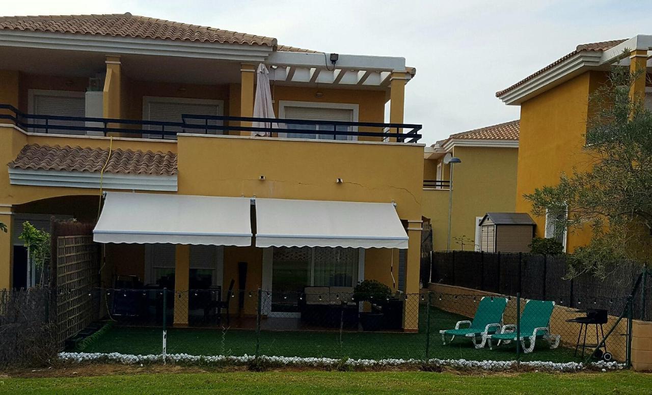 Chalet Bonalba Golf อาลิกันเต ภายนอก รูปภาพ