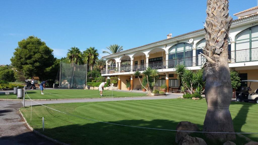 Chalet Bonalba Golf อาลิกันเต ภายนอก รูปภาพ